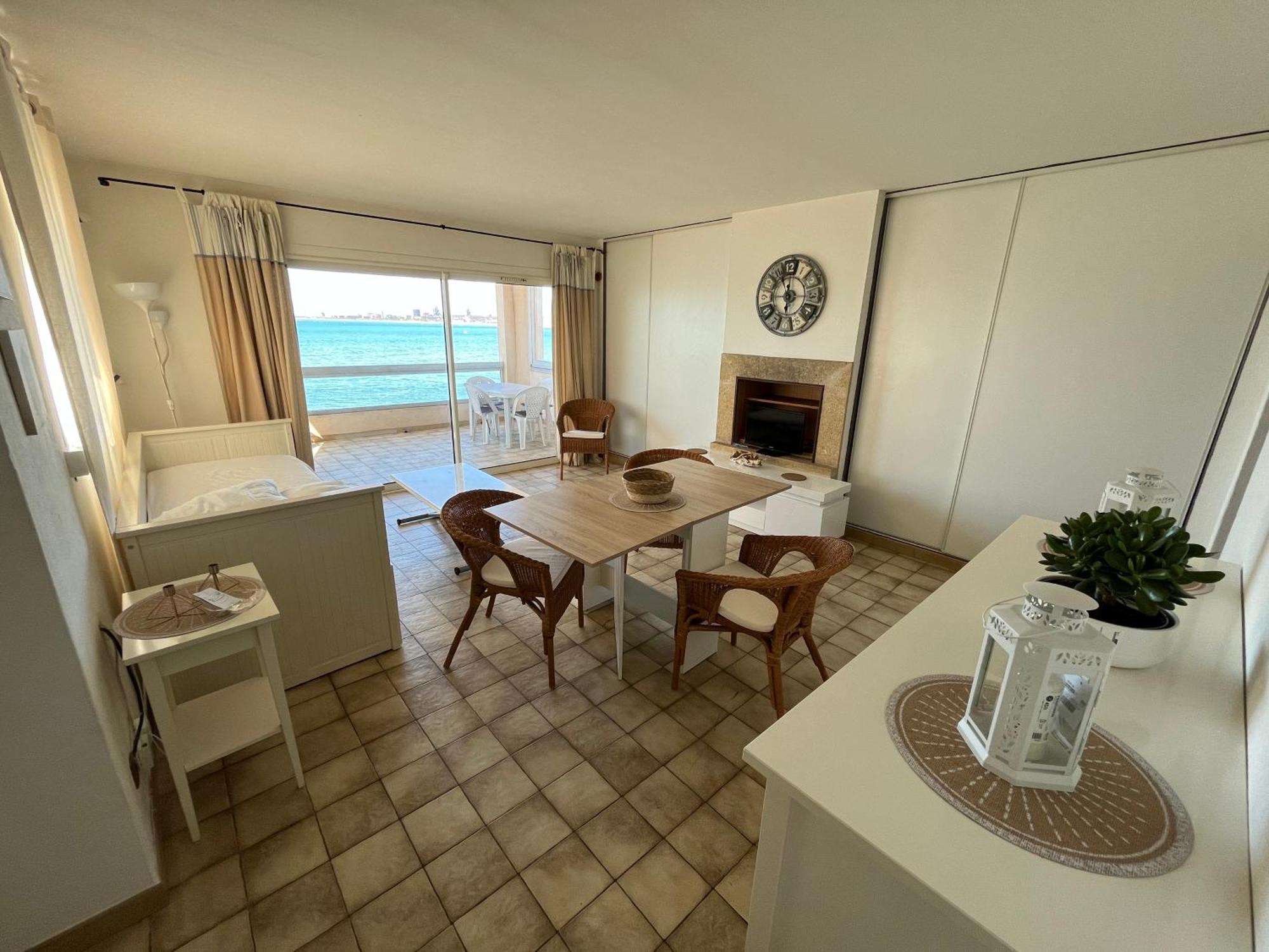 La Maison De La Mer - 1Er Etage Fos-sur-Mer Buitenkant foto